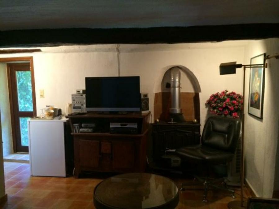 Chambre Lou Castellas à l'étage avec lit double